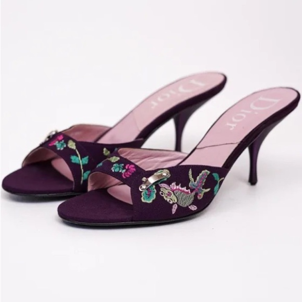 RARE vintage dior kitten heels from early 2000’s